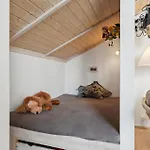 2 Bedroom Stunning In Knebel