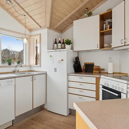 2 Bedroom Stunning In Ferienhaus