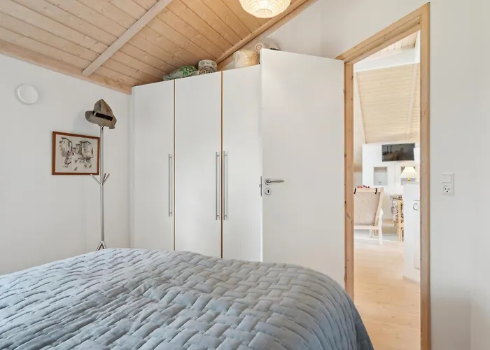 Hébergement de vacances 2 Bedroom Stunning In *